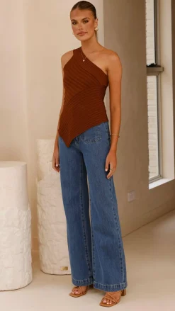 Slide Show Knit Tops|Knitwear^Alyssia One Shoulder Top - Chocolate
