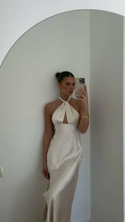 LILYWHYT Mon Cheri|Dresses^Amalia Maxi Dress - Champagne