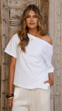 Fashion Allied Tops^Aziel Off Shoulder Tee - White