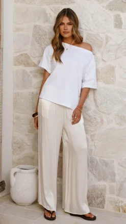 Fashion Allied Tops^Aziel Off Shoulder Tee - White