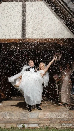 Willow Bud Bridal Accessories|Bridal Accessories^Biodegradable Confetti Cannon – Pink & White Hearts