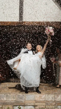 Willow Bud Bridal Accessories|Bridal Accessories^Biodegradable Confetti Cannon – Pink & White Hearts