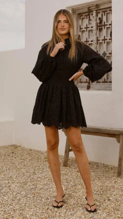 Sweet Acacia Dresses|Mini^Brittney Long Sleeve Mini Dress - Black
