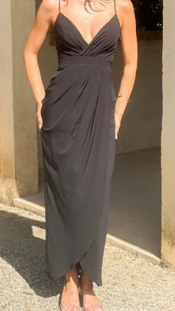 LILYWHYT Mi Amore|Dresses^Charlotte Draped Maxi Dress -Black