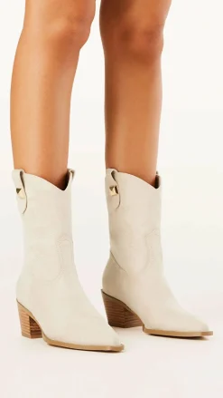 Billini Billini^Darla Boot - Sand Suede