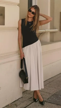 KOLI Dresses|Maxi^Darlita Maxi Dress - Black / Nude