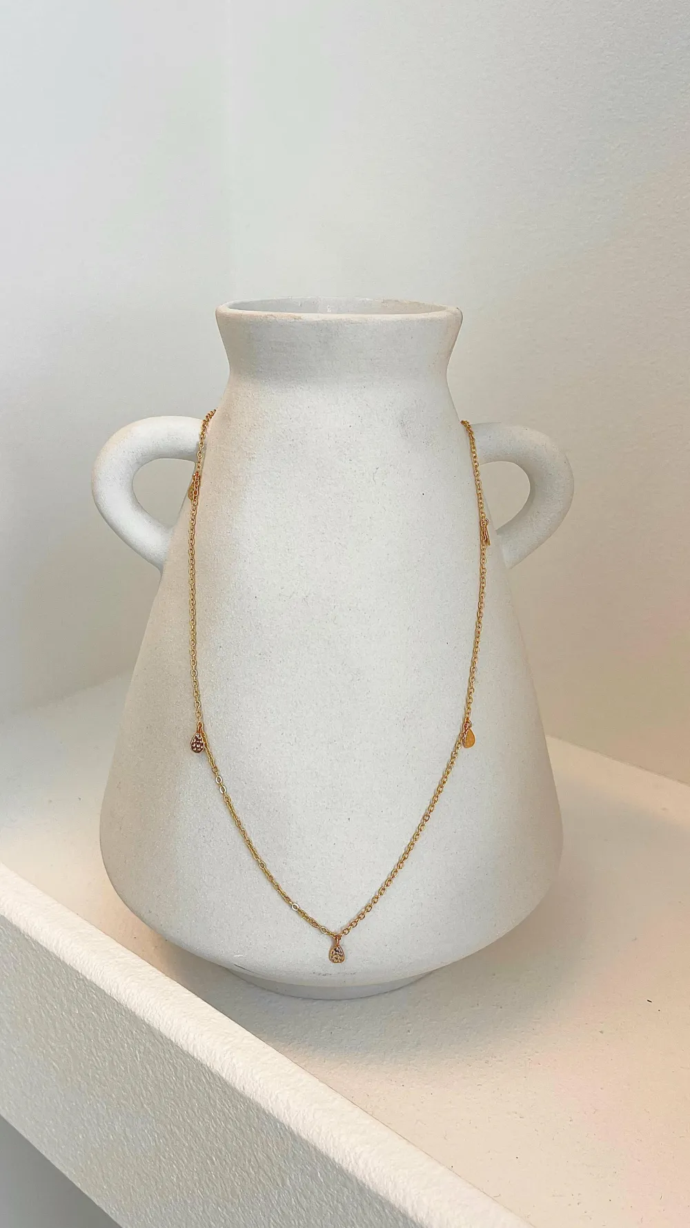Angel Whisper Necklaces|Bump Friendly^Diamanté Teardrop 18K Gold Plated Necklace - Gold