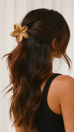 Angel Whisper Hair Accessories^Hibiscus Matte Flower Claw Clip - Tan