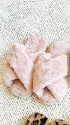 Angel Whisper Shoes|Slippers^Jessica Fluffy Slippers - Light Pink