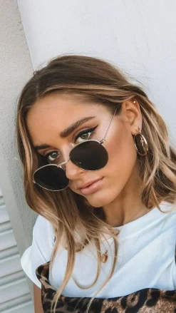 Your Accessory Shop Sunglasses^Karmen Sunglasses - Black/Gold