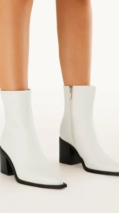 Billini Billini^Leanora Boots - Ivory