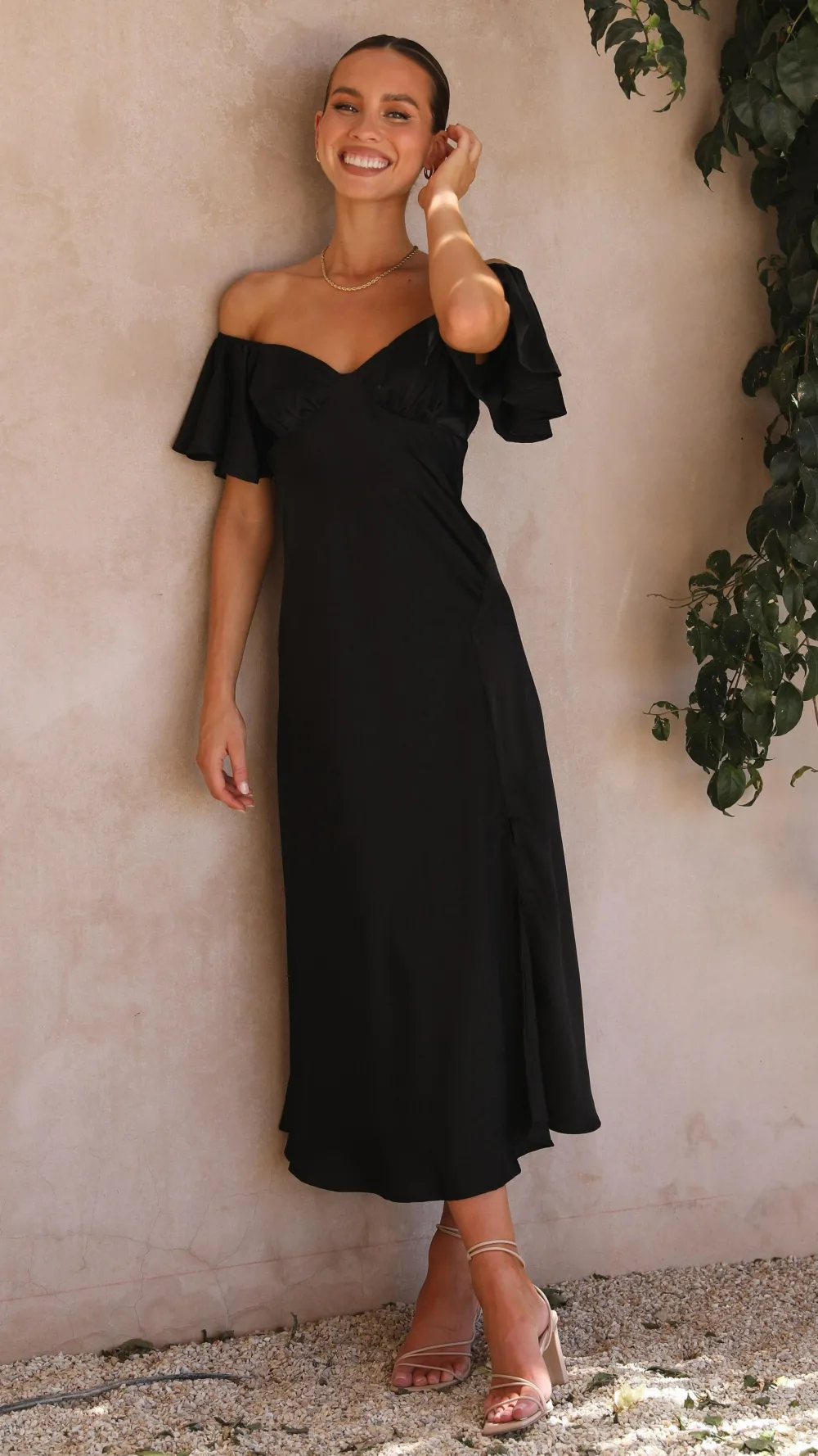 LILYWHYT Dresses|Bridesmaid^Louisa Midi Dress - Black