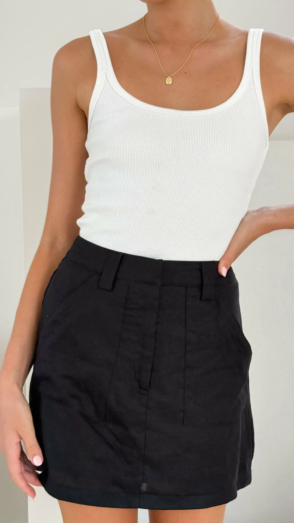 Fashion Allied Bottoms^Maggie Mini Skirt - Black