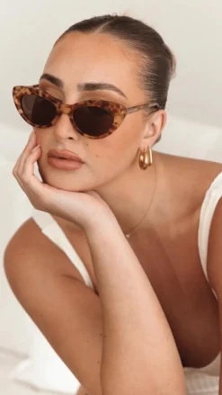 Ochre Lane Sunglasses^Isla Sunglasses - Golden Tort