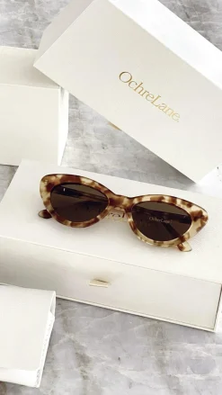 Ochre Lane Sunglasses^Isla Sunglasses - Golden Tort