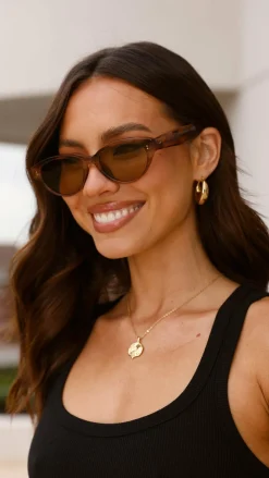 Angel Whisper Sunglasses^Quincia Sunglasses - Tort