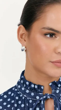 Adorne Earrings|Mi Amore^Rolled Edge Mini Wide Hoops - Silver