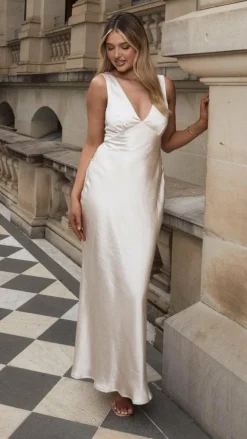 LILYWHYT Mon Cheri|Dresses^Sofia Maxi Dress - Champagne