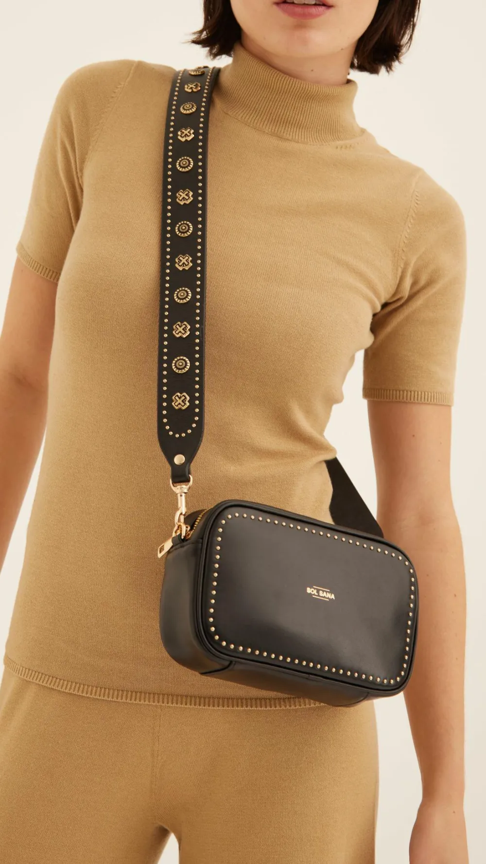 Sol Sana / Kinzu Brands Pty Ltd Bags|Sol Sana^Sol Sana Camera Bag - Black/Gold