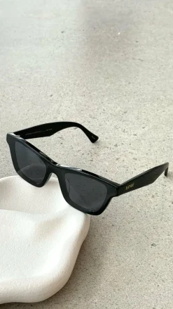 Billini Sunglasses^The Cindy Sunglasses - Black Jet