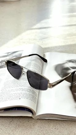 Banbe Sunglasses^The Earle Sunglasses - Silver / Smoke