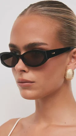 Banbe Sunglasses^The Kasia Sunglasses - Dark Havana Tort / Walnut