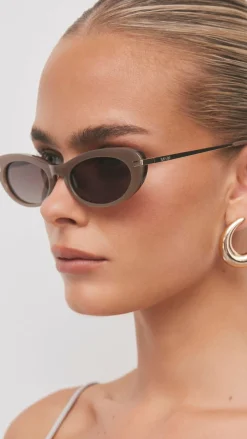 Banbe Sunglasses^The Rae Sunglasses - Taupe / Brown