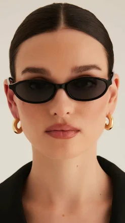 Banbe Sunglasses^The Rodrigo Sunglasses - Black