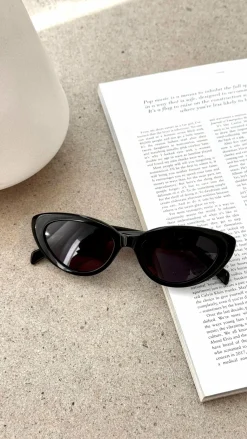 Banbe Sunglasses^The Sweeney Sunglasses - Black / Black