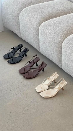 Billini Billini^Ulanni Heel - Bone