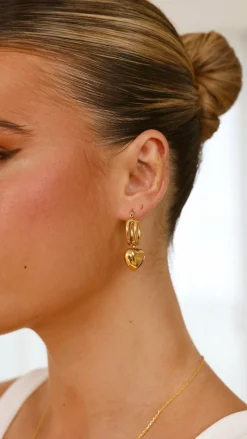 Angel Whisper Earrings|The Denim Edit^Varick Heart Earrings - Gold