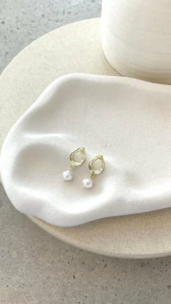 Your Accessory Shop Earrings|Je T'Aime^Wakanda Earrings - Gold