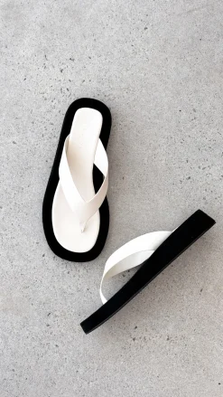 Billini Billini|Sandals & Slides^Yamira Thong - Bone