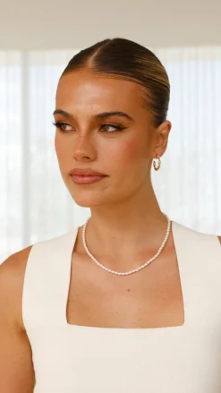 Your Accessory Shop Necklaces^Yenifer Necklace - Gold / Pearl